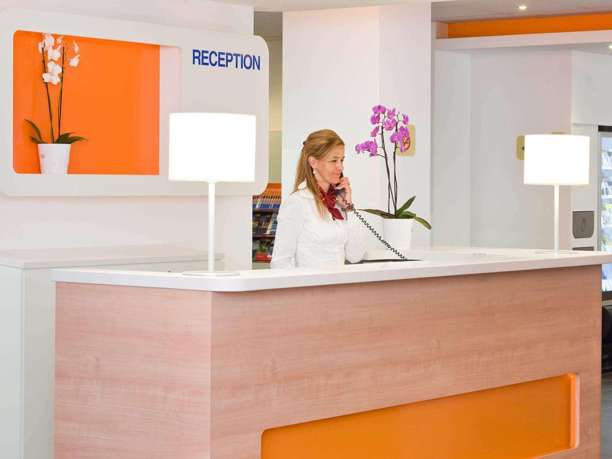 Ibis Budget Orly Rungis Exterior photo